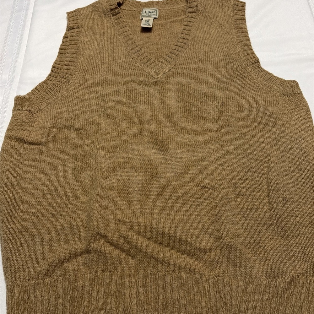 LL Bean Mens Large Shetland Wool Sweater Vest V-Neck Tan Brown 0FGQ6